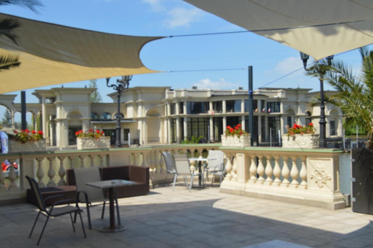 Hotel Venecia Palace Michałowice Eksteriør billede